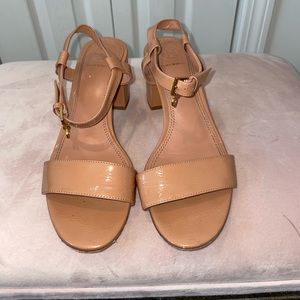 Tory Burch Nude Sandals size 7